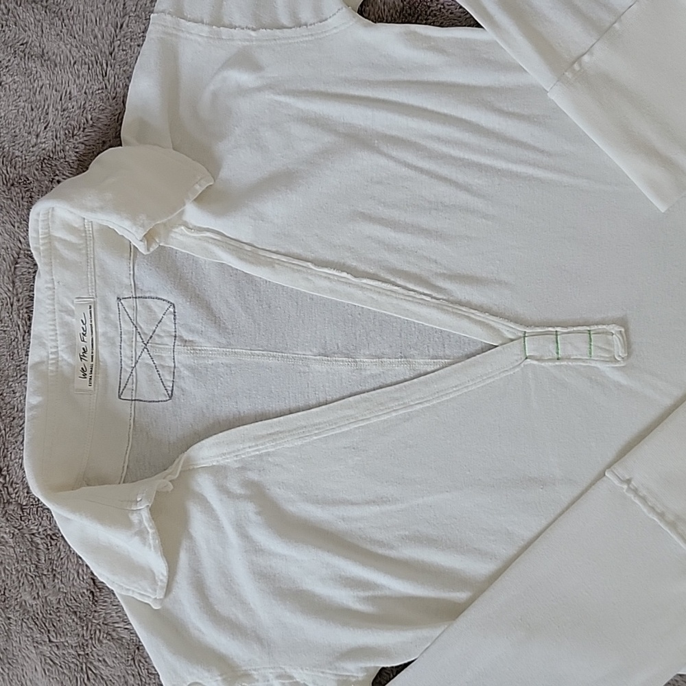 Free People Collared Split Neck Top - Picture 9 of 16